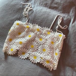 daisy top
